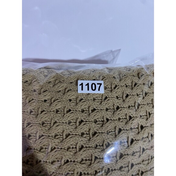 Talbots Poncho L/XL Tan Chunky Wool Cape Office Academia Casual Sweater Cabin - Picture 11 of 11